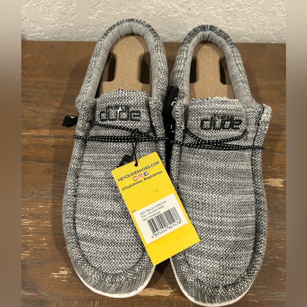 Men's Hey Dudes Size 10 Active Stretch Collection